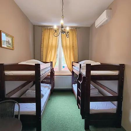 ホステル Przy Zoo ヴロツワフ