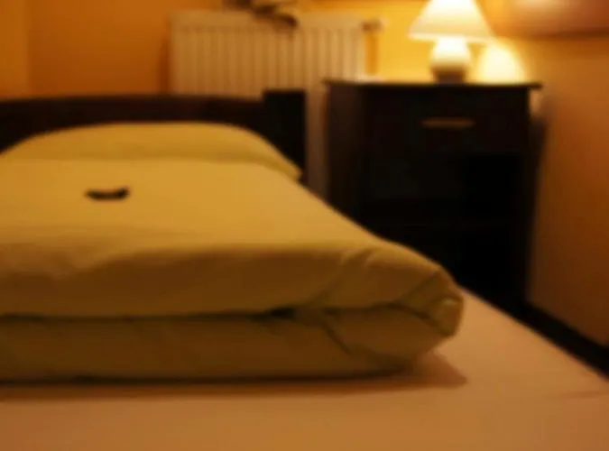 Przy Zoo بيت شباب فروتسواف