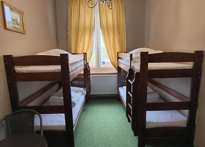 بيت شباب Przy Zoo